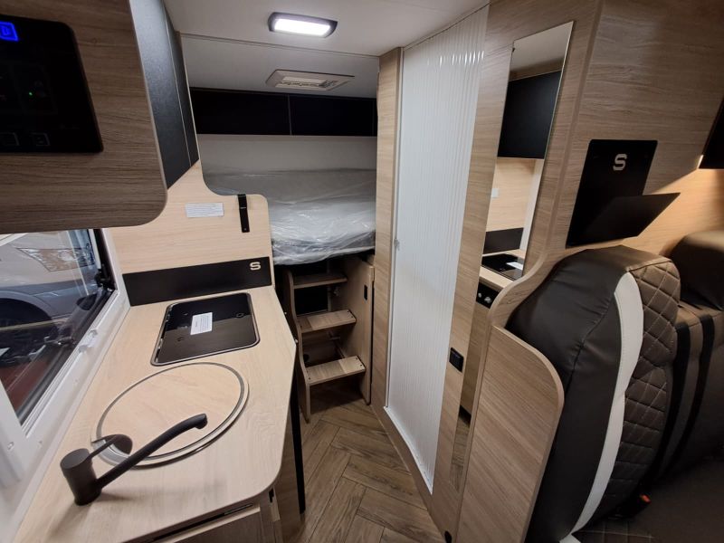 En venta Challenger Challenger Renault Master Slim S194 Etape Edition 145 Last Call Gris 2026 Barcelona foto 11