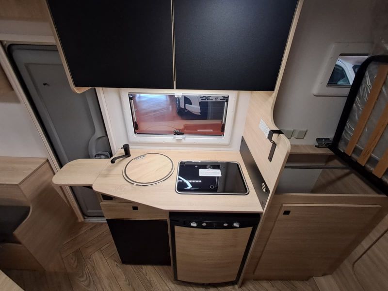 En venta Challenger Challenger Renault Master Slim S194 Etape Edition 145 Last Call Gris 2026 Barcelona foto 17