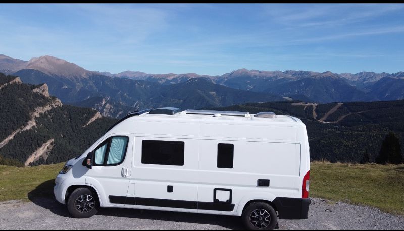 En venta Clever celebration 600 Blanco 2020 A Coruña foto 2