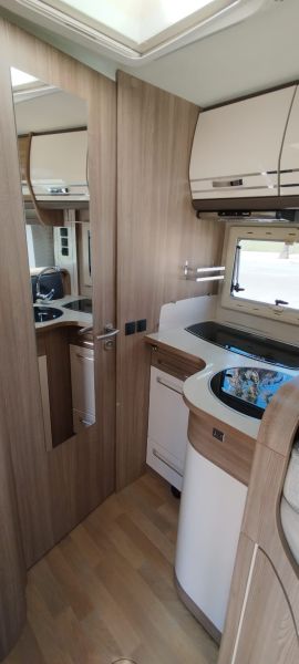 En venta Rapido 890F Blanco 2016 Valencia foto 9