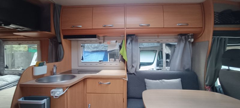 En venta Ford  Chawusson welcom 74  Blanco 2006 Barcelona foto 13