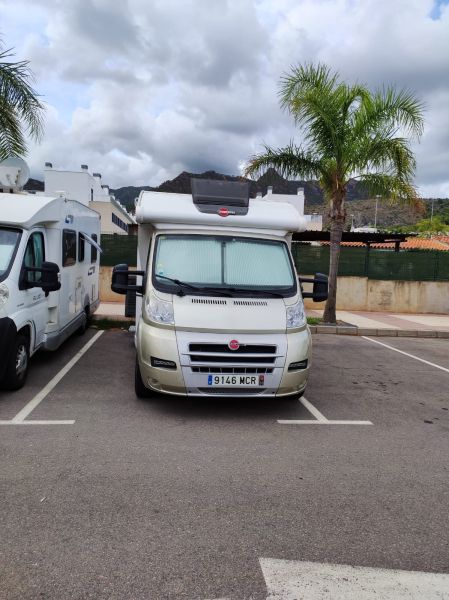 En venta Bürstner IXEO TIME 695 Blanco 2012 Alicante foto 5