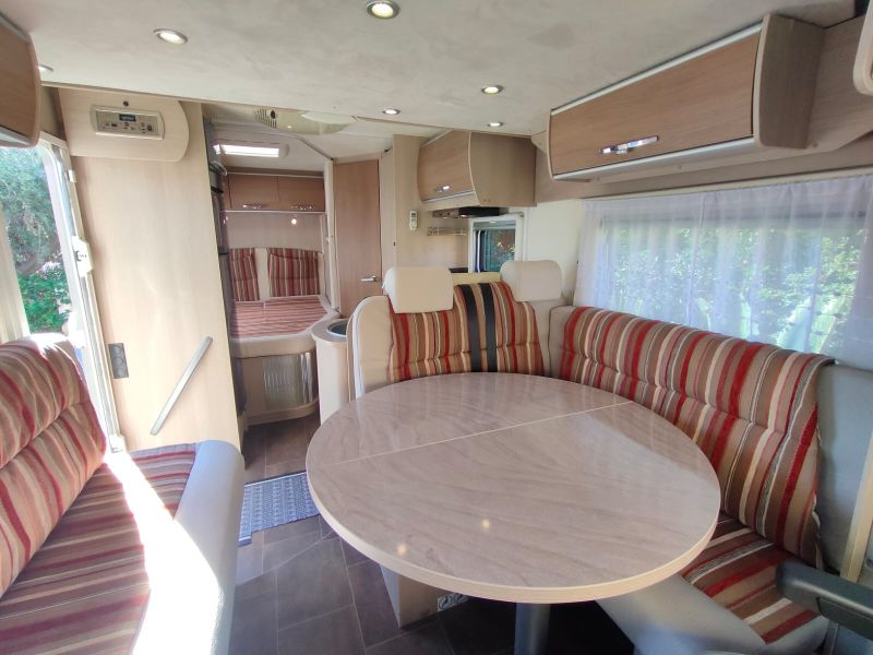 En venta Bürstner IXEO TIME 695 Blanco 2012 Alicante foto 12