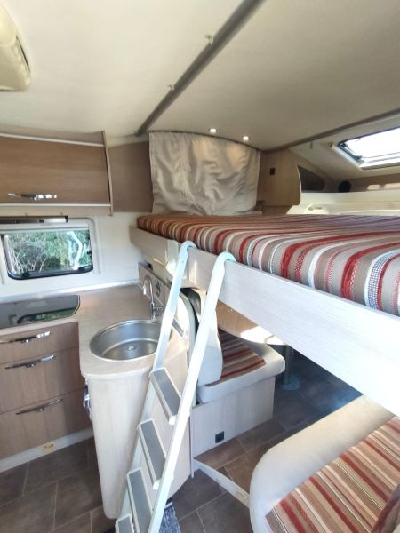 En venta Bürstner IXEO TIME 695 Blanco 2012 Alicante foto 13