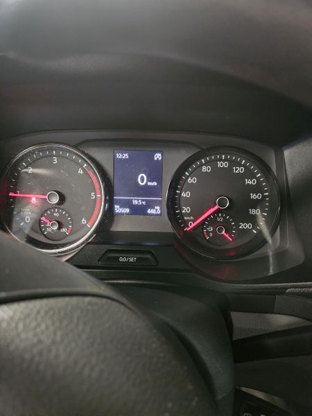 En venta Volkswagen Crafter 2023 Santa Cruz de Tenerife foto 3