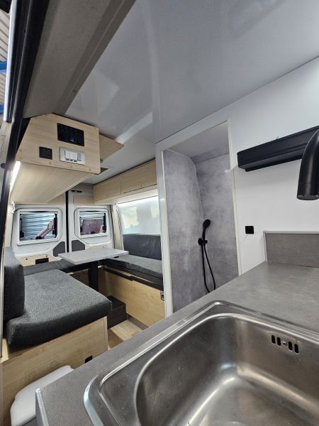 En venta Volkswagen Crafter 2023 Santa Cruz de Tenerife foto 5