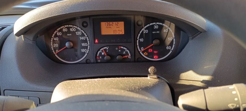 En venta Dethleffs DETHLEFFS GLOBEBUS I 011 Gris 2009 Valencia foto 7