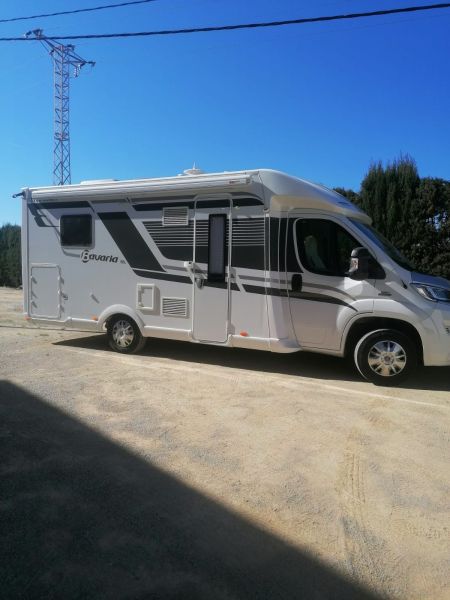 En venta Bavaria-Camp 700 class 2015 Barcelona foto 6