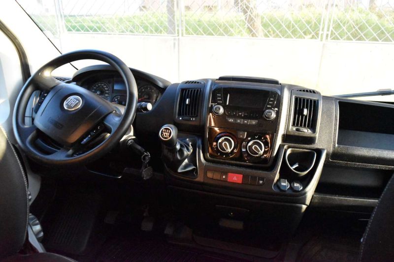 En venta Fiat Ducato  Blanco 2019 Almería foto 49