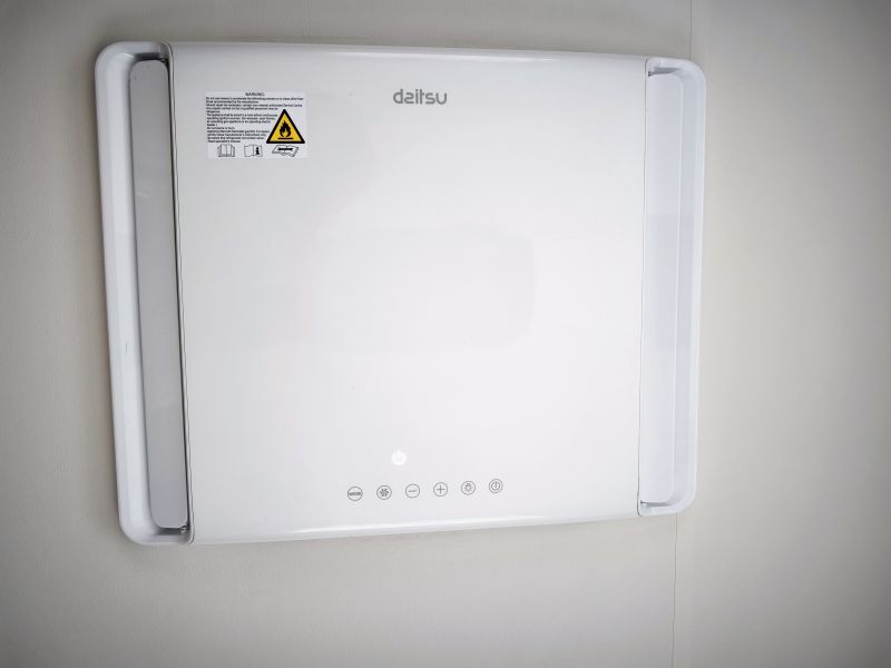 En venta Dethleffs 540 RE NOMAD Gris 2018 Alicante foto 14