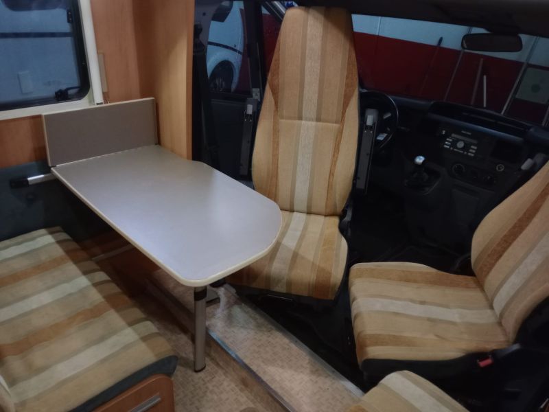 En venta Dethleffs Summer Edition 09 Gris 2010 Huesca foto 4