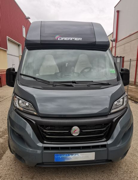 En venta Dreamer Camper Van XL Limited Gris 2022 Guadalajara foto 2