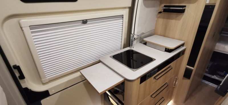 En venta Dreamer Camper Van XL Limited Gris 2022 Guadalajara foto 17