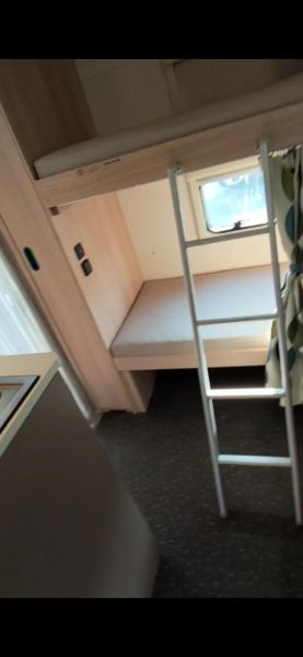 En venta Adria Aviva 472 PK Blanco 2018 Barcelona foto 15