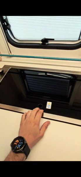 En venta Adria Aviva 472 PK Blanco 2018 Barcelona foto 18