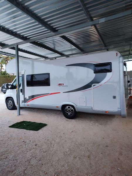 En venta Bela XSCAPE 690 CDA Blanco 2024 Alicante foto 12