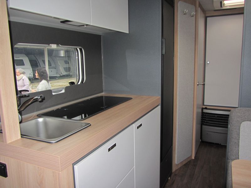 En venta Knaus SPORT 500 KD Blanco 2026 Sevilla foto 6