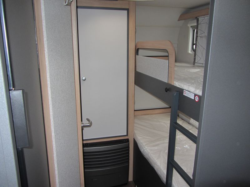 En venta Knaus SPORT 500 KD Blanco 2026 Sevilla foto 8