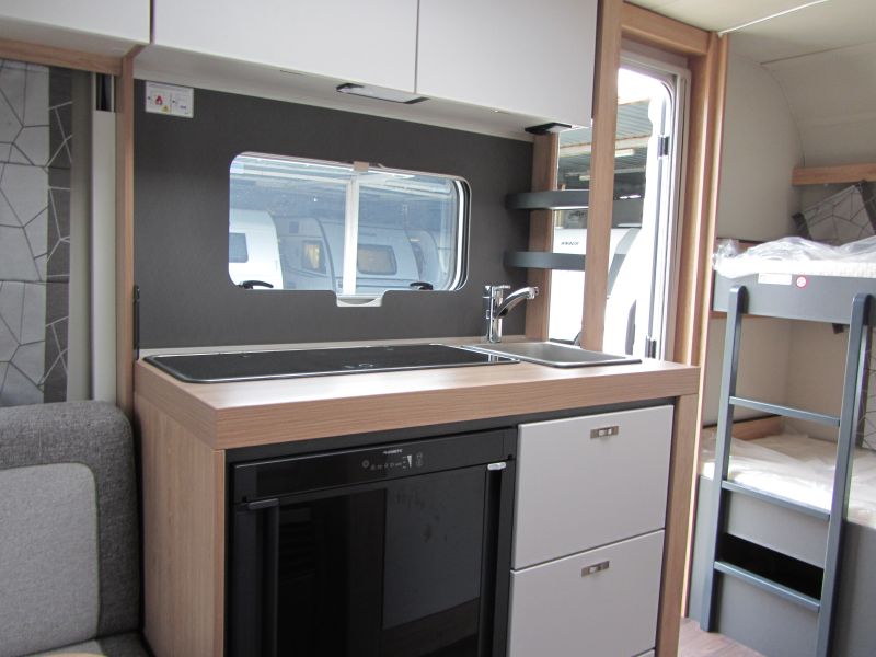 En venta Knaus SPORT 400 LKK Blanco 2026 Sevilla foto 7