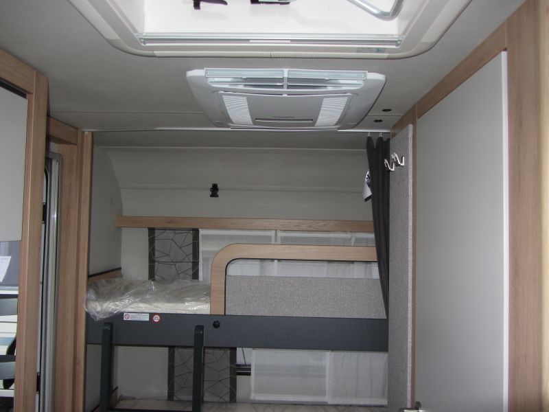 En venta Knaus SPORT 400 LKK Blanco 2026 Sevilla foto 9