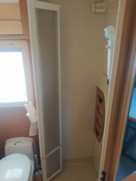 En venta Laika Ecovic H 600 Blanco 2005 Vizcaya foto 3