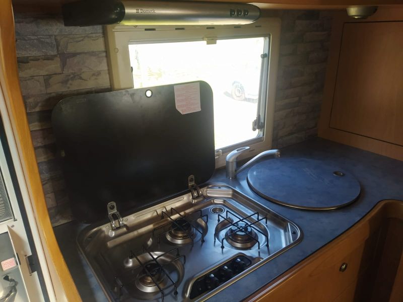 En venta Laika Ecovic H 600 Blanco 2005 Vizcaya foto 9