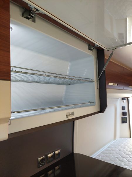 En venta Hobby Vantana K60FT Blanco 2017 Alicante foto 16