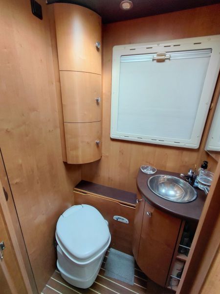 En venta Rapido 7090+ Gris 2010 Barcelona foto 9