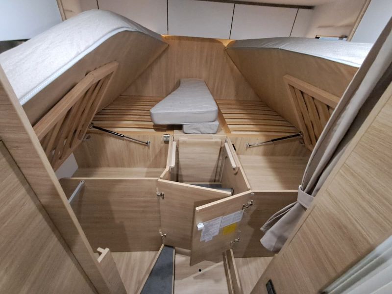 En venta Challenger Challenger Fiat C387 Break Edition Capuchina Blanco 2026 Barcelona foto 14