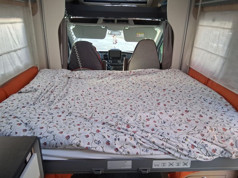 En venta Challenger 380 start edition Blanco 2021 Barcelona foto 6