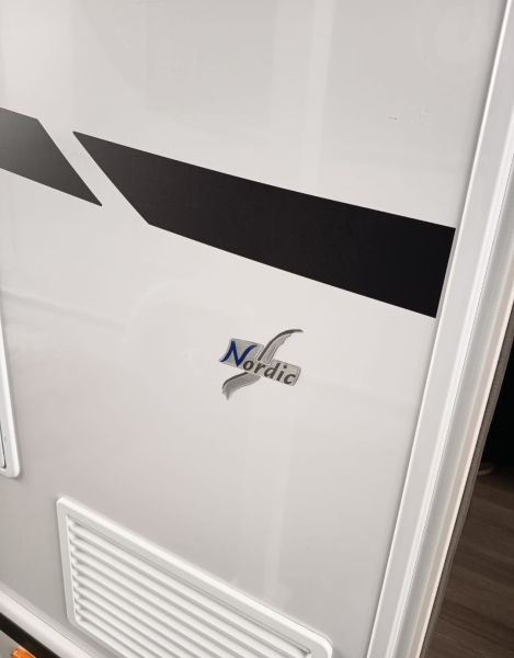 En venta Benimar Tessoro 496 Blanco 2025 Madrid foto 10