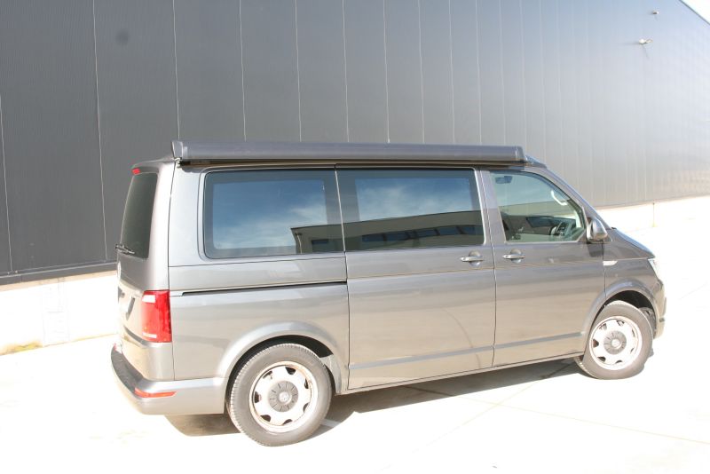 En venta Volkswagen Ocean T6 Gris 2017 Barcelona foto 2