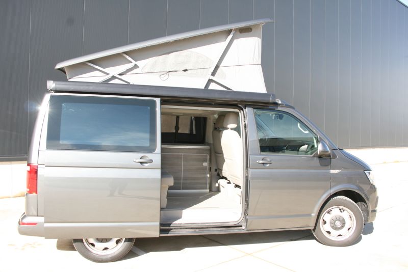 En venta Volkswagen Ocean T6 Gris 2017 Barcelona foto 4