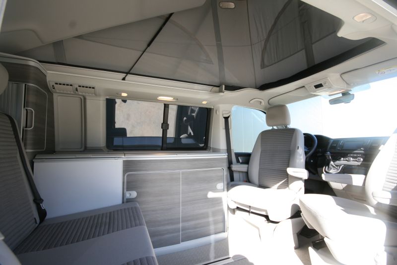 En venta Volkswagen Ocean T6 Gris 2017 Barcelona foto 8