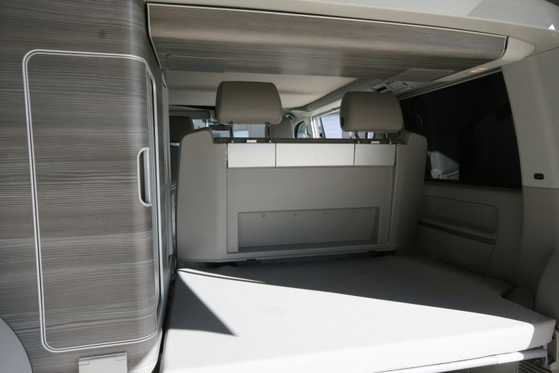 En venta Volkswagen Ocean T6 Gris 2017 Barcelona foto 10