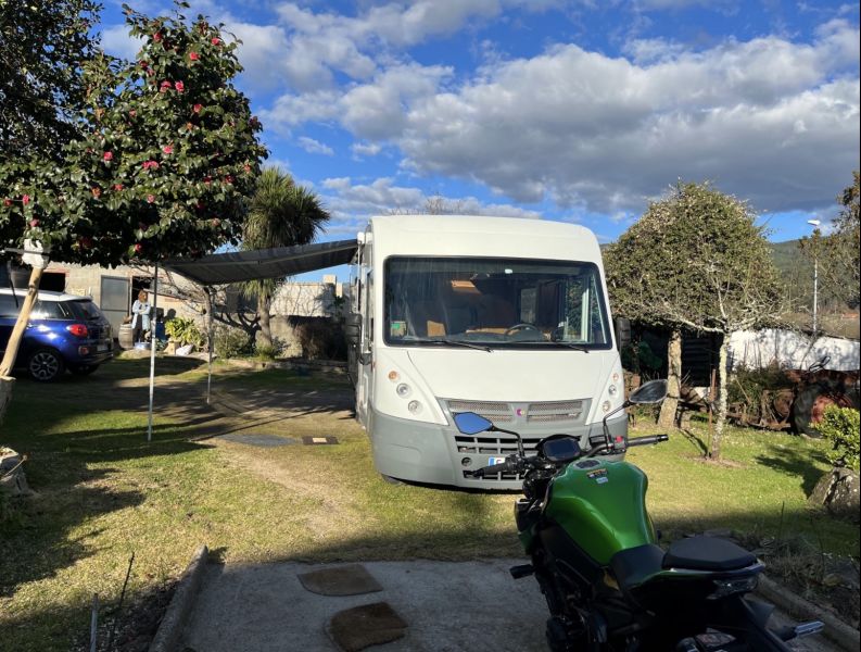En venta Mooveo Fiat ducato i716 Blanco 2010 Pontevedra foto 3