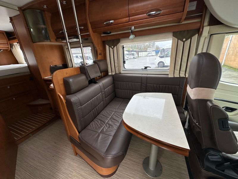 En venta Rapido 983M Blanco 2010 Asturias foto 2