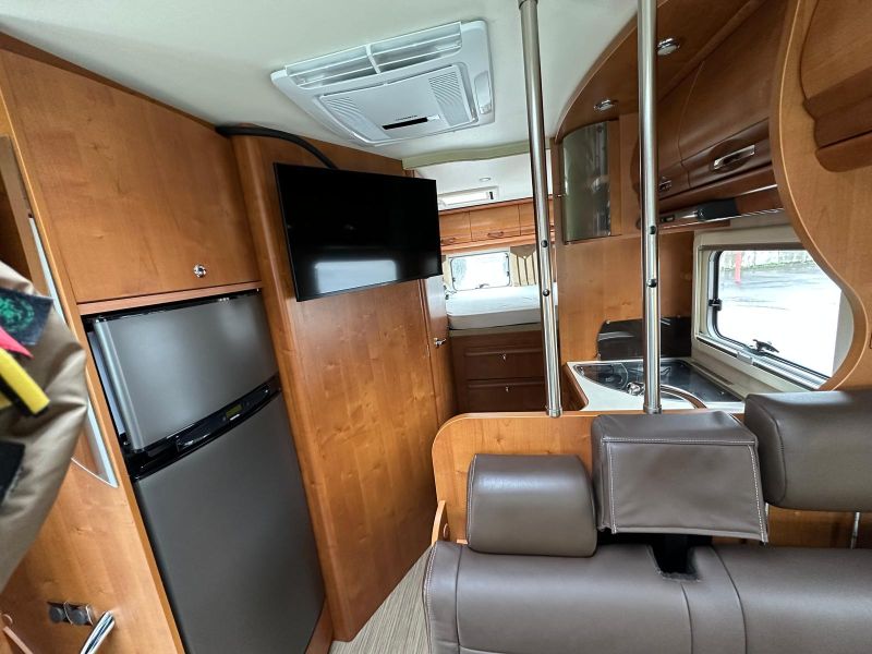 En venta Rapido 983M Blanco 2010 Asturias foto 3