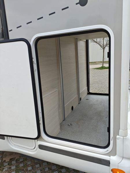 En venta Challenger 396 Graphite Premium Blanco 2022 Barcelona foto 6