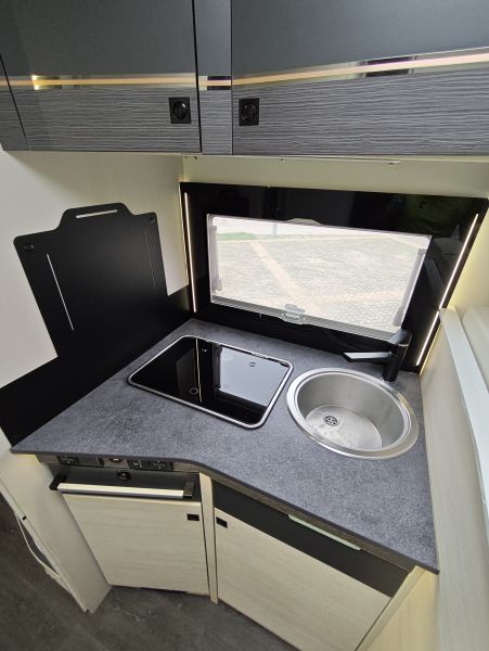 En venta Challenger 396 Graphite Premium Blanco 2022 Barcelona foto 14