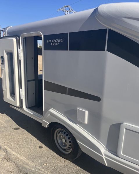 En venta Across AVENTOUR  Blanco 2025 Álava foto 10