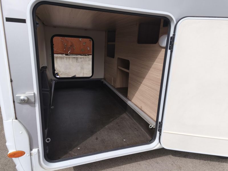 En venta Sunlight I68 Metálico 2021 Barcelona foto 5