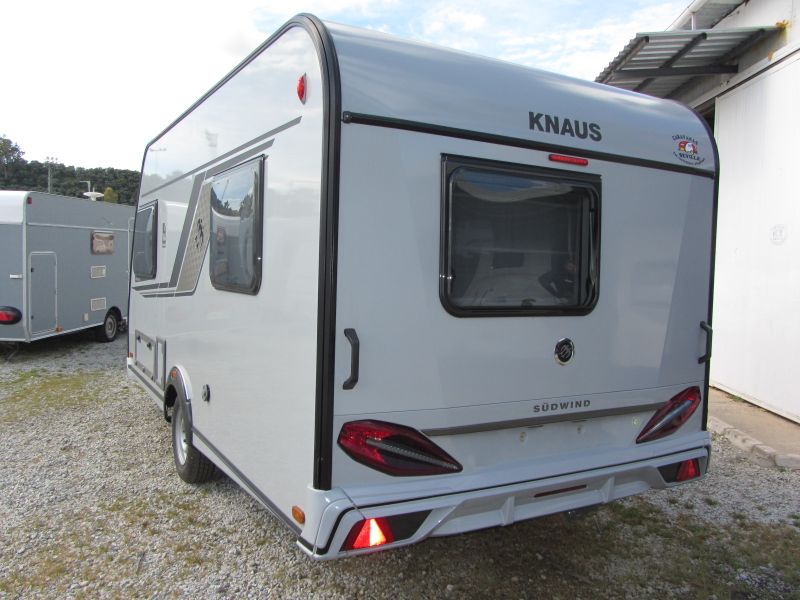 En venta Knaus SUDWIND 420 QD Blanco 2026 Sevilla foto 3