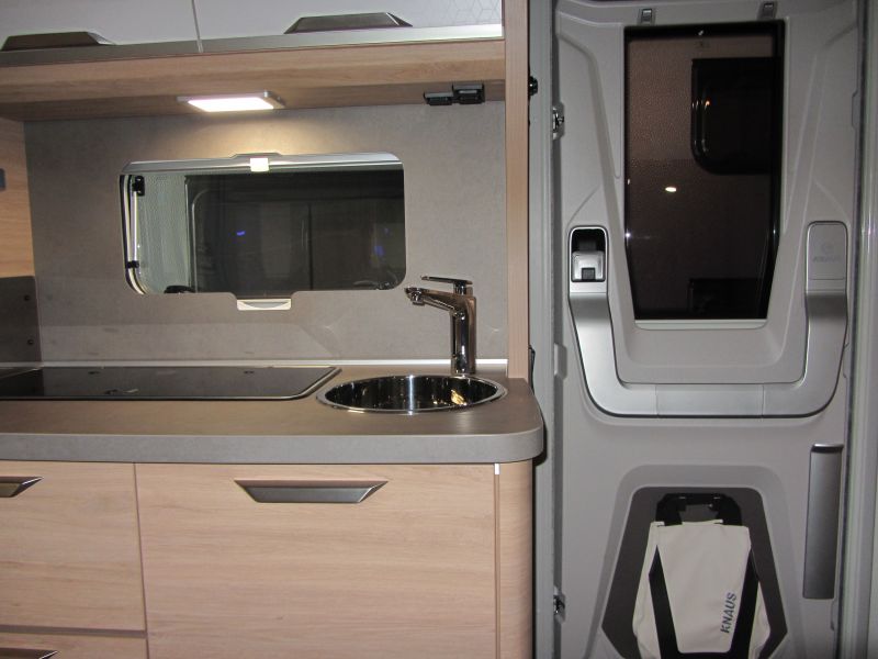 En venta Knaus SUDWIND 420 QD Blanco 2026 Sevilla foto 9