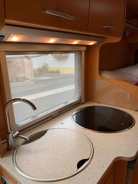 En venta Hymer / Eriba / Hymercar Van 522 Azul 2006 Vizcaya foto 1