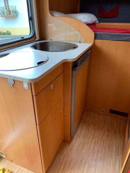 En venta Hymer / Eriba / Hymercar Van 522 Azul 2006 Vizcaya foto 8