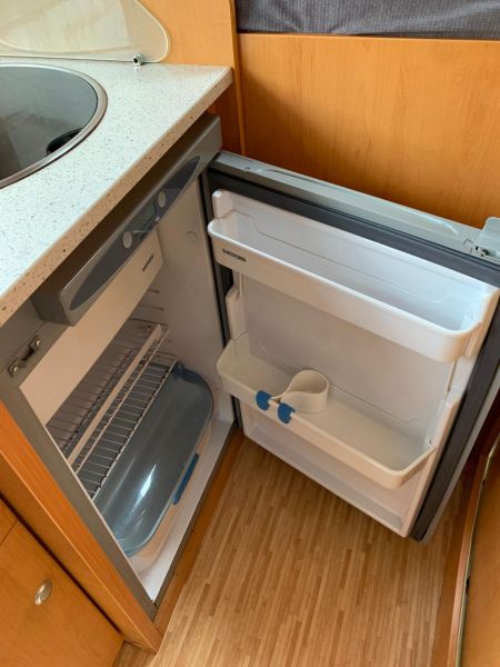 En venta Hymer / Eriba / Hymercar Van 522 Azul 2006 Vizcaya foto 14