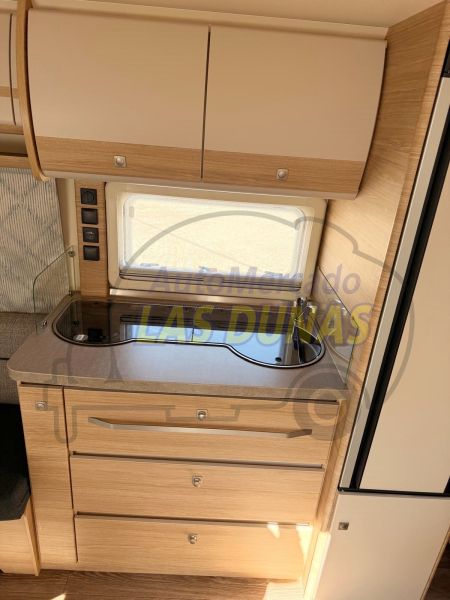 En venta Fendt Bianco 465 Blanco 2021 Alicante foto 8