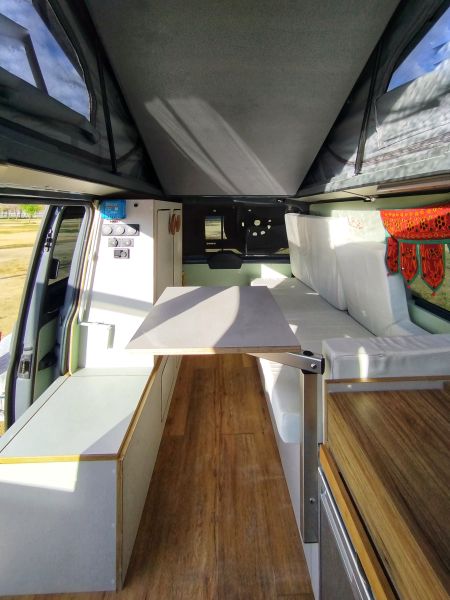 En venta Volkswagen Transporter 4Motion T6.1  Gris 2020 Sevilla foto 6