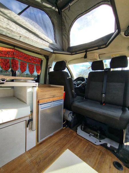 En venta Volkswagen Transporter 4Motion T6.1  Gris 2020 Sevilla foto 8